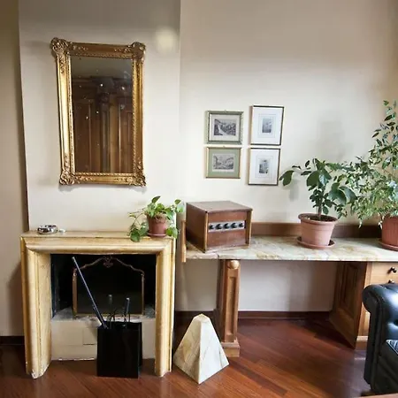 Casa Con Vista Colosseo - Luxury With Colosseum View Apartment Rom
